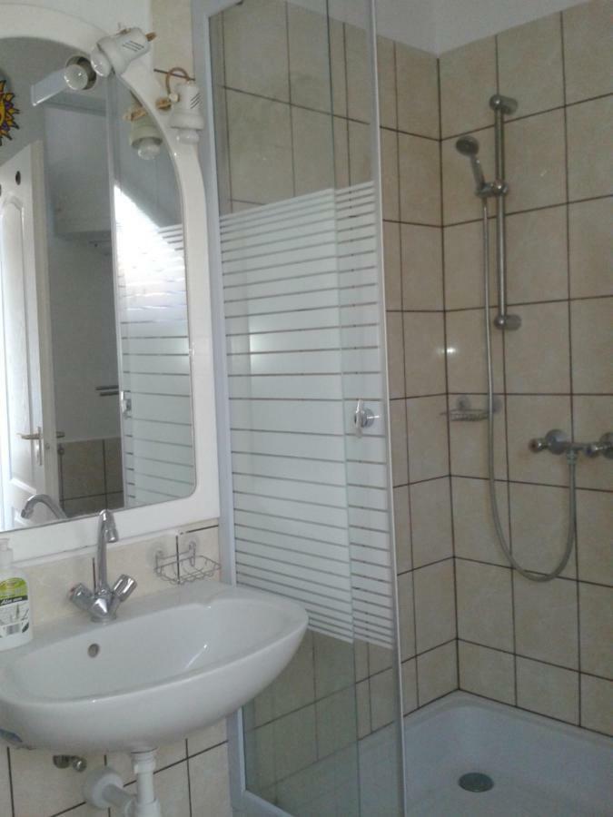 Sarkadi Apartman Гайдусобосло Екстер'єр фото