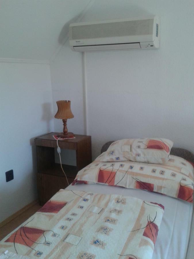Sarkadi Apartman Гайдусобосло Екстер'єр фото